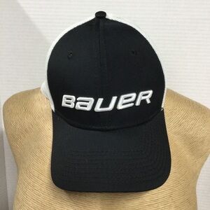 Bauer New Era Black and White Hockey Cap Sz S/M